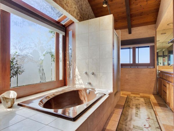 Kona Hawaiian Home with panoramic ocean view