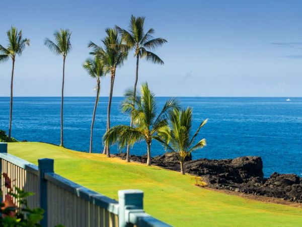 Ocean View 3 bedroom with Pool
