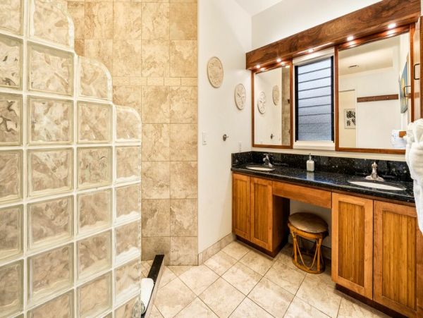 Kailua Kona Home 1000747