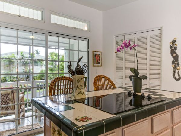 Only 150 Ft From The Beach Pure Luxury
