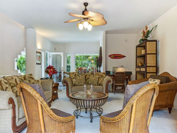 Only 150 Ft From The Beach Pure Luxury