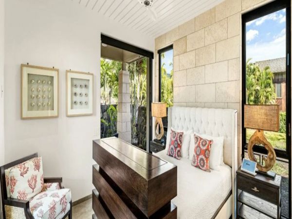 Gorgeous Kailua-Kona Vacation Home with Private Pool & Views