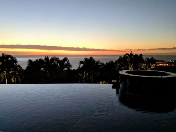 Ocean View 4 Bedroom with Pool and Spa