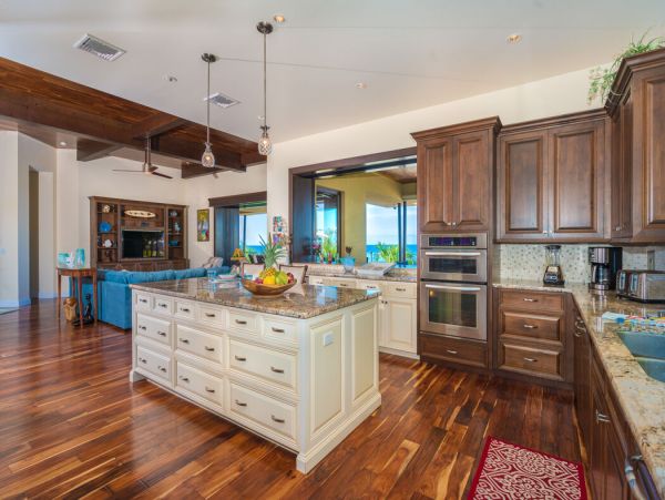 Ocean View 4 bedroom with Private Pool