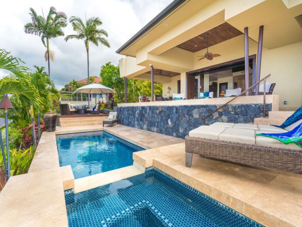 Ocean View 4 bedroom with Private Pool
