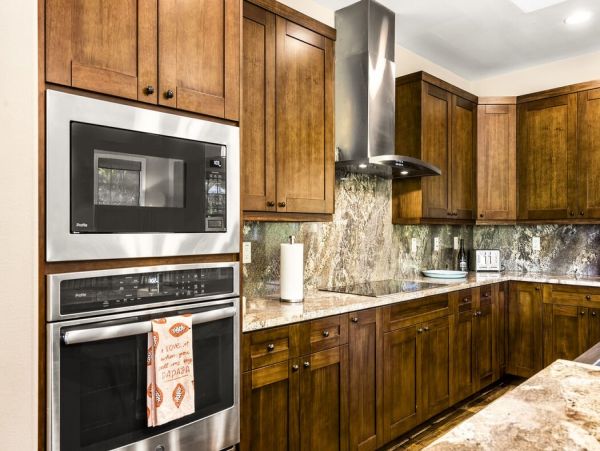 Cozy Property, Sleeps 8