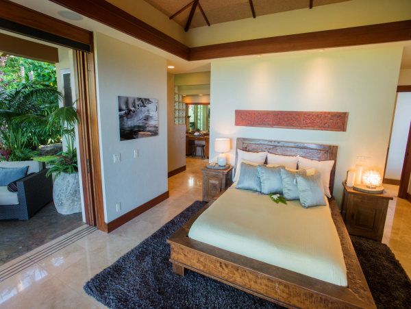 Elegant Kona Coast Retreat with Panoramic Ocean Views & Infinity Pool