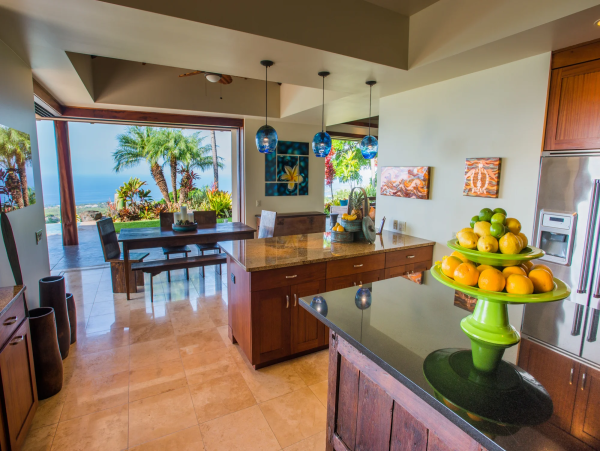 Elegant Kona Coast Retreat with Panoramic Ocean Views & Infinity Pool