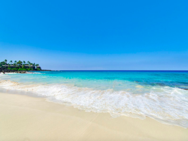 Elegant Kona Coast Retreat with Panoramic Ocean Views & Infinity Pool