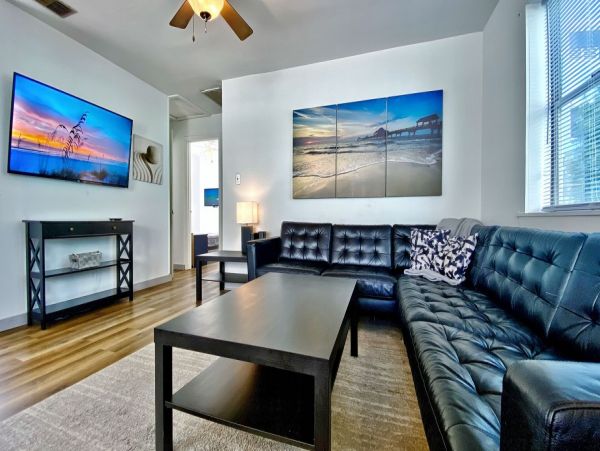 Cozy Coastal Gem Vacation Home In Indian Shores Four Guests