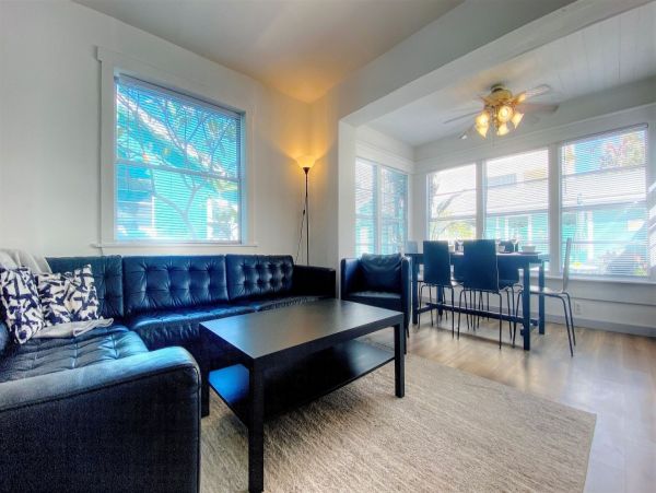 Cozy Coastal Gem Vacation Home In Indian Shores Four Guests