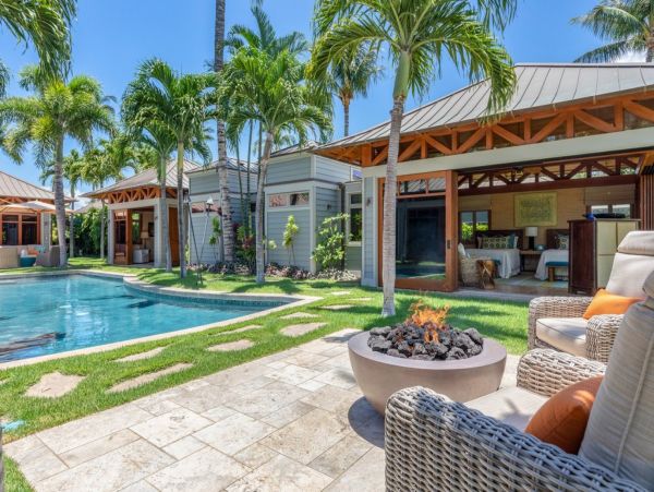 Hawaii Luxury Vacation Rental - Kohala Coast Resort Villa with Pool & Beach Club Access