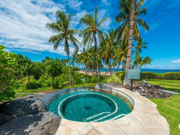 Hawaii Luxury Vacation Rental - Kohala Coast Resort Villa with Pool & Beach Club Access