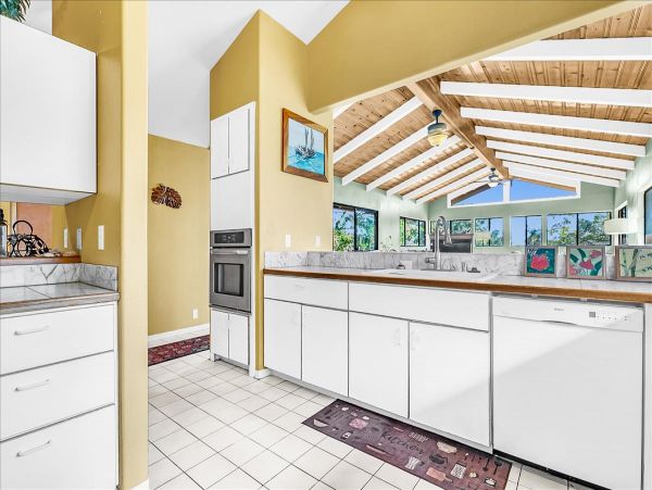 Waikoloa Vacation Rental: Your Island Getaway Awaits!