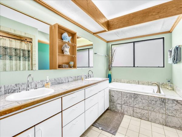 Waikoloa Vacation Rental: Your Island Getaway Awaits!