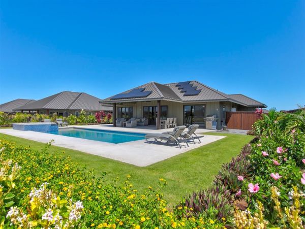 Luxury Three Bedroom Vacation Home in Waikoloa