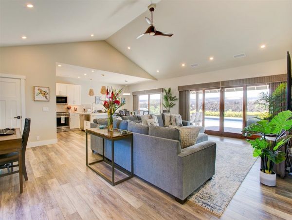 Luxury Three Bedroom Vacation Home in Waikoloa