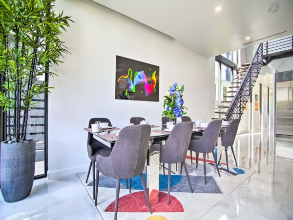 Luxury Three Bedroom Rental Pool Home in Fort Lauderdale