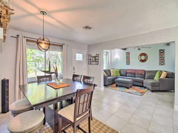 Vacation Home in Taquesta Three Bedrooms And Private Pool