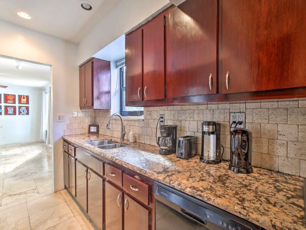 4 Bedroom Vacation Rental in Deerfield Beach Private Pool