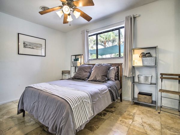 4 Bedroom Vacation Rental in Deerfield Beach Private Pool