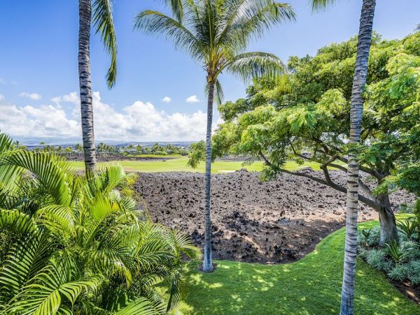 Stunning Villa, Views & Beach Club Access