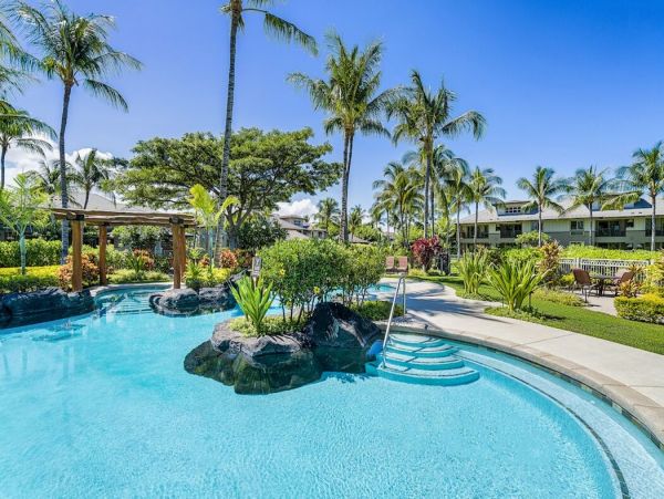Stunning Villa, Views & Beach Club Access