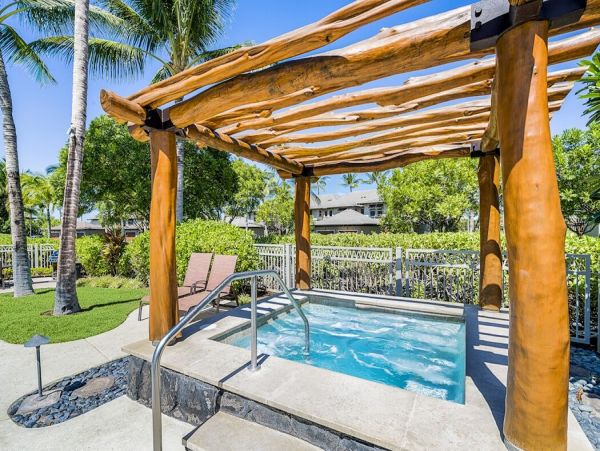 Stunning Villa, Views & Beach Club Access