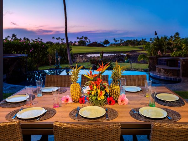 Big Island 4 Bedroom Villa Infinity Pool and Ocean View