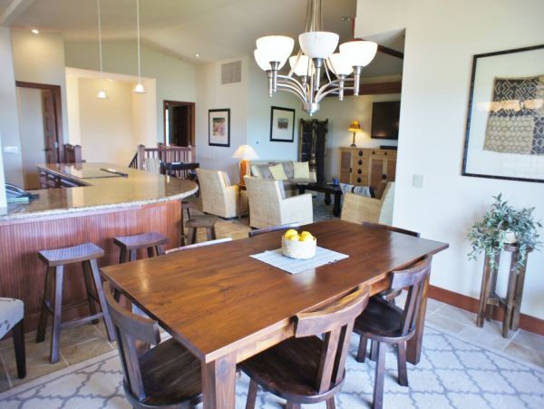 Lovely 3 Bedroom Condo Sleeps 8 Guests
