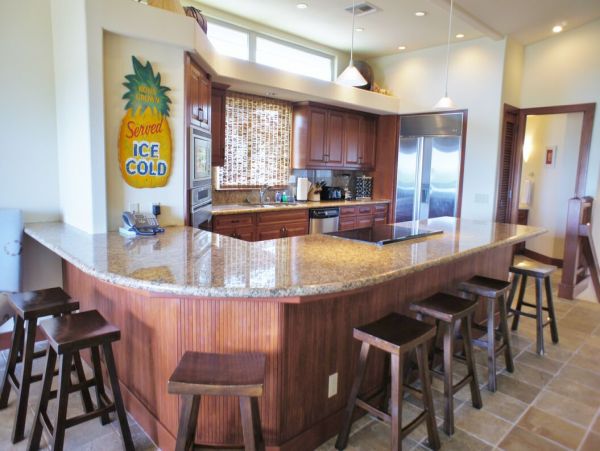 Lovely 3 Bedroom Condo Sleeps 8 Guests