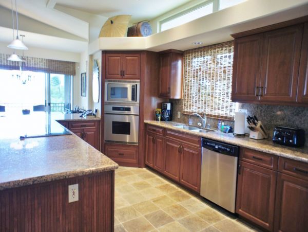 Lovely 3 Bedroom Condo Sleeps 8 Guests