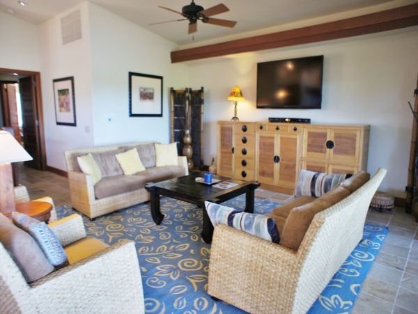 Lovely 3 Bedroom Condo Sleeps 8 Guests