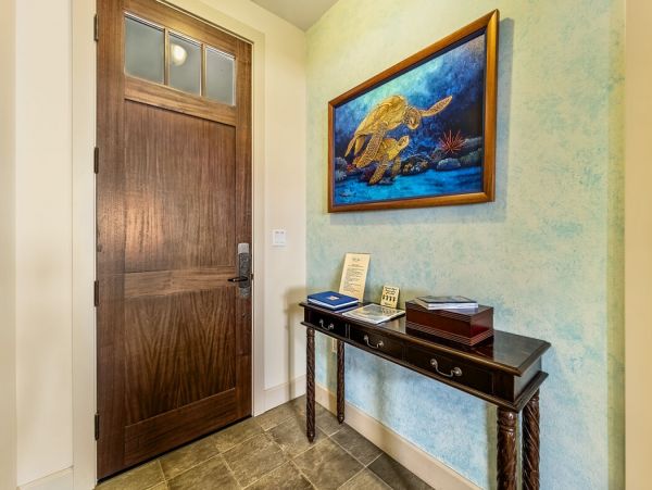 Oceanfront 3 Bedroom Beauty