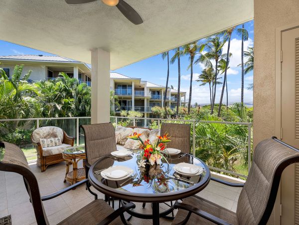 Waikoloa Lovely Mountain Views Corner Condo Sleeps 4 Guests