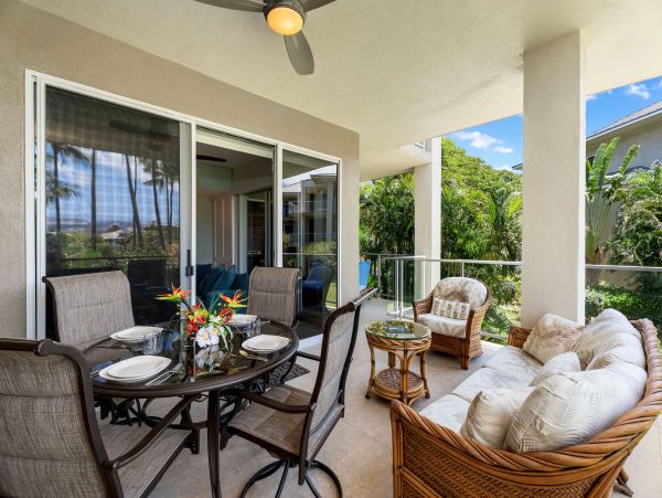 Waikoloa Lovely Mountain Views Corner Condo Sleeps 4 Guests