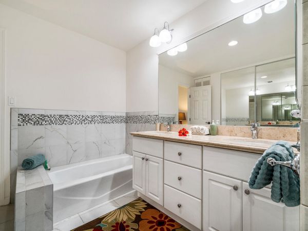 Traditional Hawaiian Two Bedroom