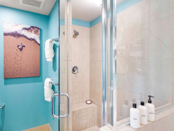 Ocean Views with 3 Bedrooms Walk out pure Delight