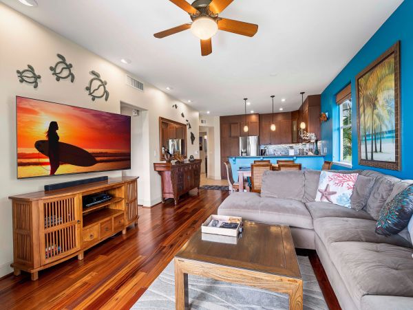 Ocean Views with 3 Bedrooms Walk out pure Delight