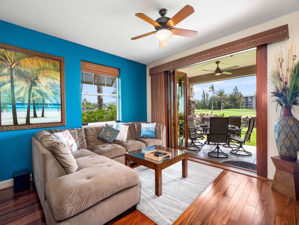 Ocean Views with 3 Bedrooms Walk out pure Delight