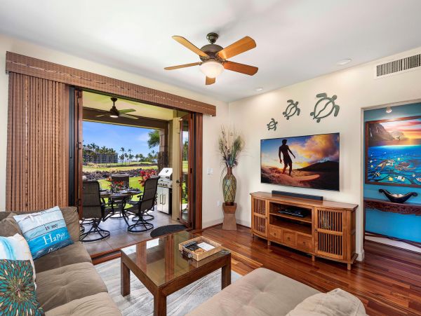 Ocean Views with 3 Bedrooms Walk out pure Delight