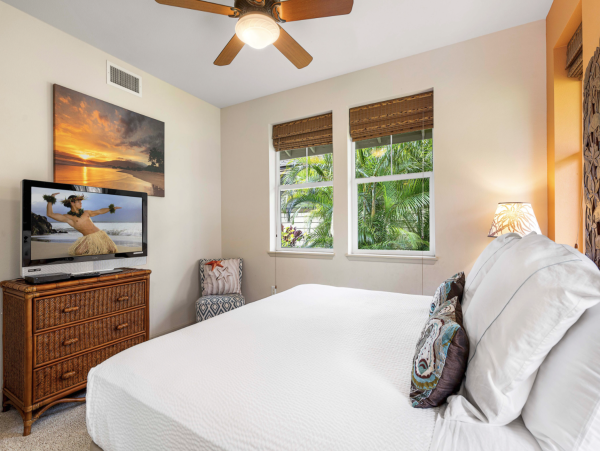 Ocean Views with 3 Bedrooms Walk out pure Delight