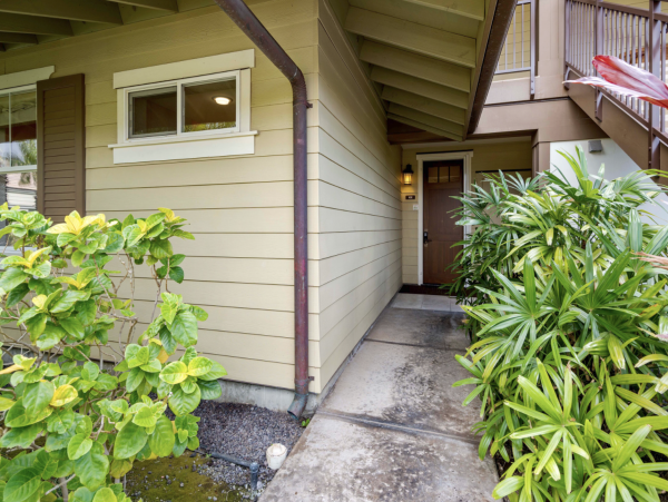 Ocean Views with 3 Bedrooms Walk out pure Delight