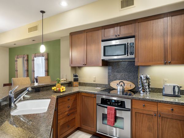 Luxe Waikoloa Townhome with Panoramic Views & Resort Amenities
