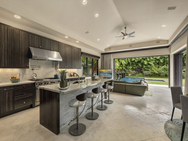 Luxury Honolulu vacation Home Four Bedroom