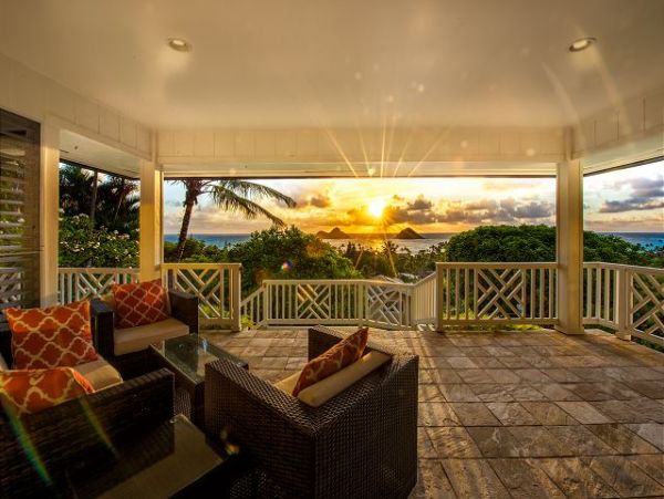 Lanikai Ocean View Four Bedroom Vacation Home