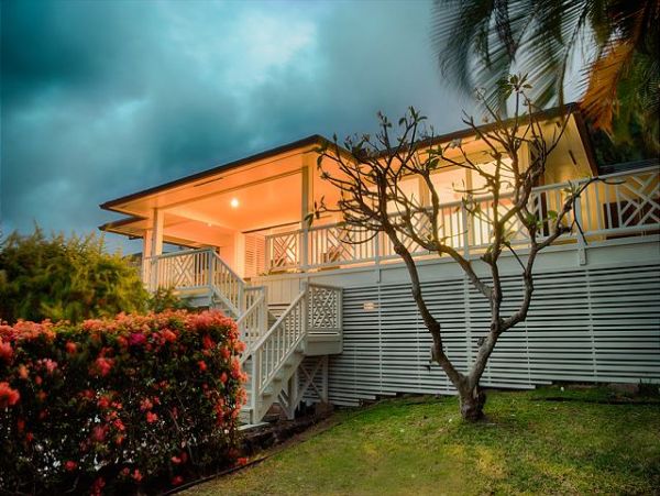 Lanikai Ocean View Four Bedroom Vacation Home