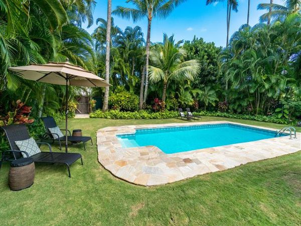 Kailua Three Bedroom Three Bath Pool Home