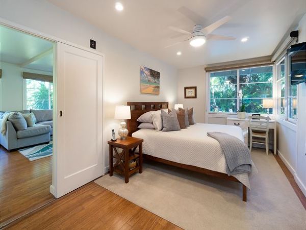 Kailua Three Bedroom Three Bath Pool Home