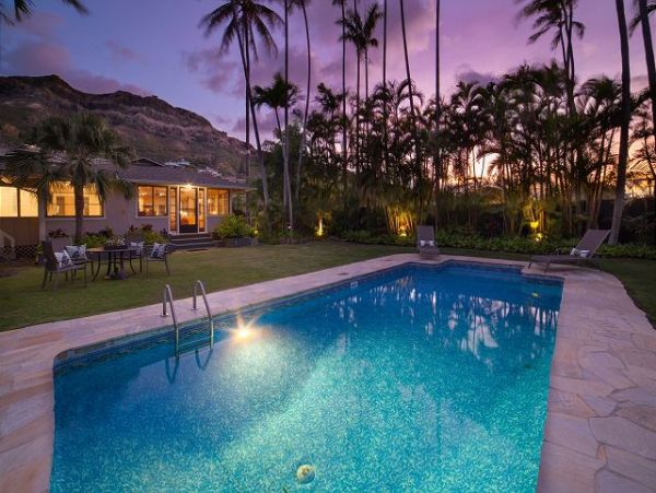 Kailua Three Bedroom Three Bath Pool Home